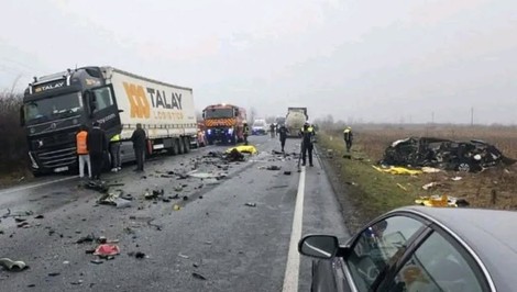 Cestou na futbalový zápas zomrelo sedem fanúšikov