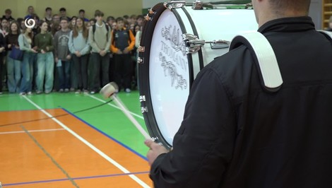 Státisíce ľudí na Slovensku bubnovali proti násiliu na deťoch