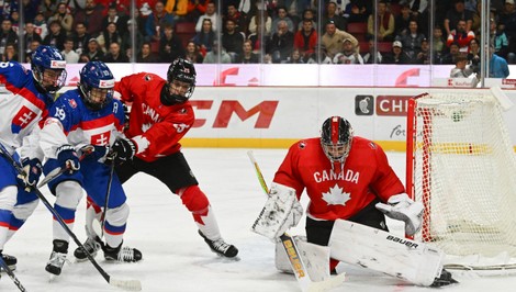 Slováci vedú nad Kanadou 1:0