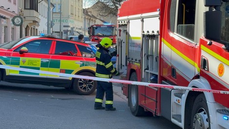 Pod kolesami električky zomrelo v Prahe iba desaťročné dievčatko