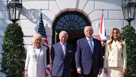 Kráľ Karol III. v USA: Otvorí sa počas návštevy aj kauza Epstein?