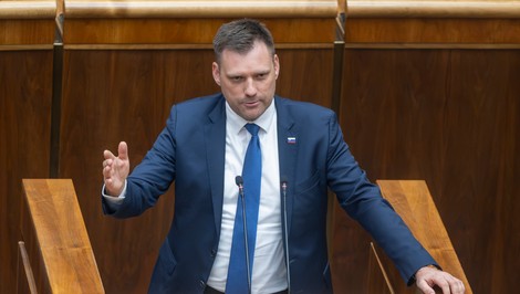Reakcie politikov na odvolanie Tomáša Tarabu. Fico zvolá predsedníctvo strany Smer-SD