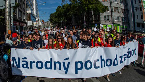 Národný pochod za život sa vracia do Bratislavy. Organizátori chcú osloviť aj poslancov