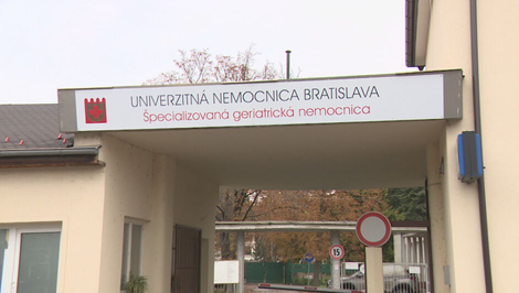 Ministerstvo upokojuje, samospráva neverí. Čo čaká nemocnicu v Podunajských Biskupiciach?