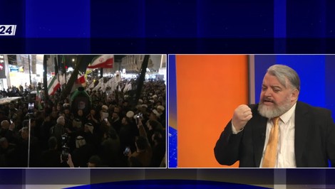 Kontext 24: Demeš pripomína brutalitu iránskeho režimu, Chmelár hovorí o vymyslených dôvodoch