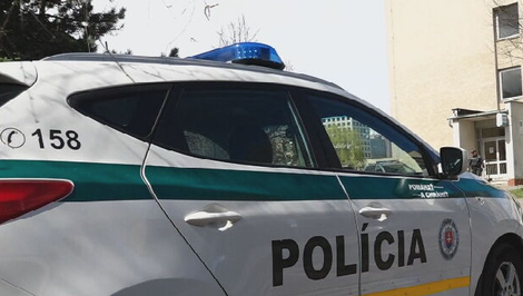 Ďalší incident na škole: V Švábovciach sa chlapec (16) vyhrážal spolužiačke (13) zabitím