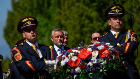 Počas osláv 81. výročia víťazstva nad fašizmom zložili vojaci slávnostnú prísahu