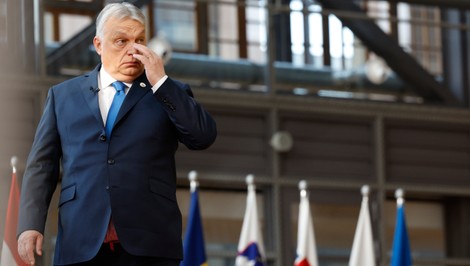 Orbán trvá na vete 90-miliardovej pôžičky pre Ukrajinu kvôli ropovodu Družba