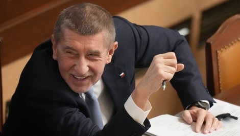 Babiš ich nazval novinárskou žumpou, ministerstvo má zaplatiť pokutu v tisíckach eur