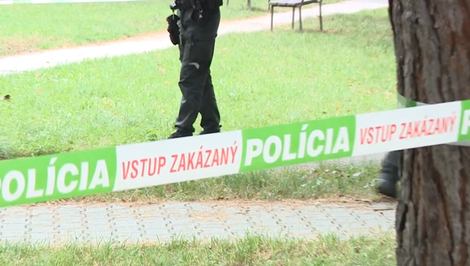 Záhadná smrť pri Prístavnom moste: Polícia objavila v chatke mŕtve telo