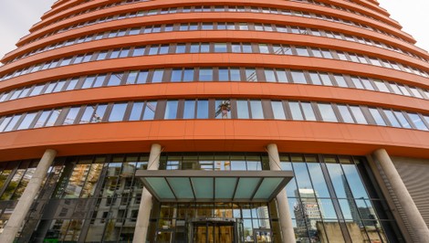 Veľká akcia protimonopolného úradu: Odhalil kartel laboratórií a udelil pokuty vo výške miliónov eur