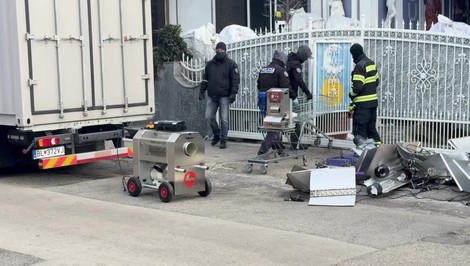 Rozsiahla policajná akcia v Pezinku: Cieľom je drogová trestná činnosť