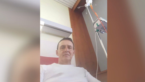 Liek môže Dušanovi zachrániť život, no na Slovensku naň nemá nárok. jeho syn sa obracia na ministra