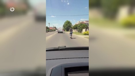 Nová zmena: Elektrokolobežky, ktoré jazdia rýchlejšie ako 25 km/h, dostanú stopku