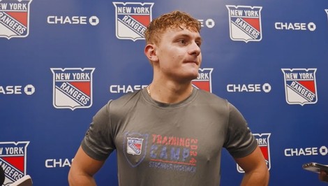 Adama SÝKORU čaká debut v NHL