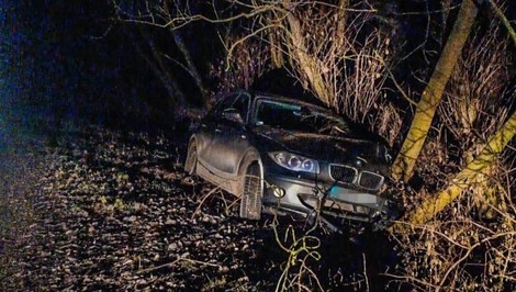 Polícia cez sviatky riešila neplnoletých vodičov: 12-ročný chlapec mieril do Rožňavy, 15-ročný havaroval