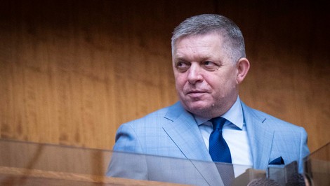 Robert Fico ponúkol Šutajovi Eštokovi právnu pomoc v súvislosti s rozsudkom