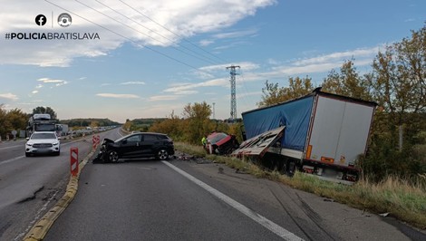 Diaľnica D2 je v smere na Malacky neprejazdná