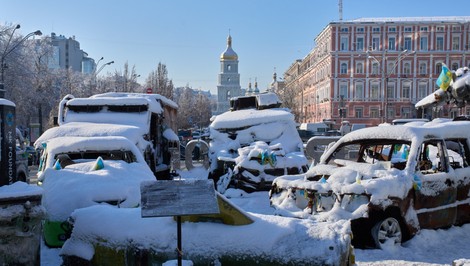 1424. deň na Ukrajine: Vyjednávači pricestovali do USA, Zelenskyj varuje pred ďalšími útokmi