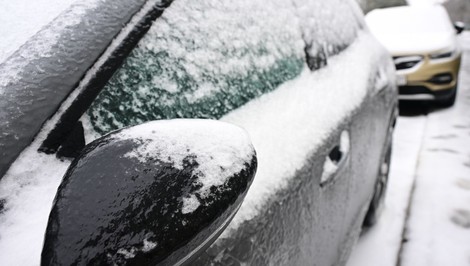 Záchranári na juhu Moravy vyhlásili traumaplán, polícia hlási vyše sto nehôd