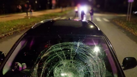 Tragická nehoda v Brezne: Vodič zrazil ženu na priechode pre chodcov, v nemocnici zomrela
