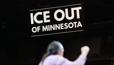 ICE zadržal 5-ročného chlapca s otcom. Súd nariadil ich prepustenie