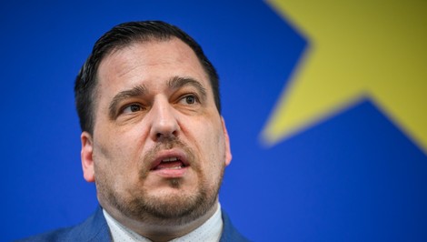 Zdechovský označil Orbána za zradcu Európy a Maďarov. Nepáči sa mu výzva adresovaná Zelenskému