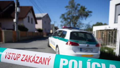Matka útočníka zo školy v Staškove je vo väzbe. Mala napadnúť jedného zo žiakov