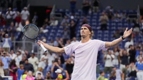 ZVEREV sa v prvom kole vytrápil, COBOLLI predviedol nevídaný obrat