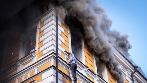 Silné výbuchy v Kyjeve. Na mesto mierili balistické rakety