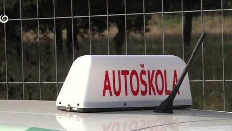Bez základnej školy za volant nesadnete. Na vodičák budú prísnejšie pravidlá než na funkciu starostu