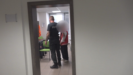 Študenta z Veľkých Kapušian, ktorý sa vyhrážal učiteľovi, vzali do väzby
