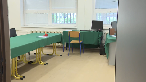 Maturanti si dobrovoľne vyskúšajú elektronickú maturitu zo slovenčiny a maďarčiny