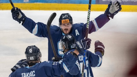 Slovan víťazí na domácom ľade a ujíma sa vedenia v sérii