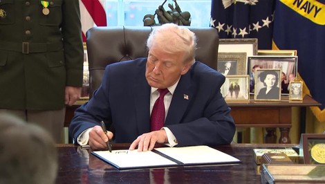 Trump v koncoročnom prejave chválil úspechy a upokojoval Američanov