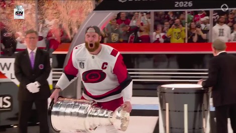 Čakanie sa skončilo. CAROLINA získala Stanley Cup