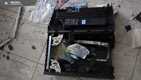 Polícia dolapila muža zodpovedného za výbuch bankomatu v Maduniciach