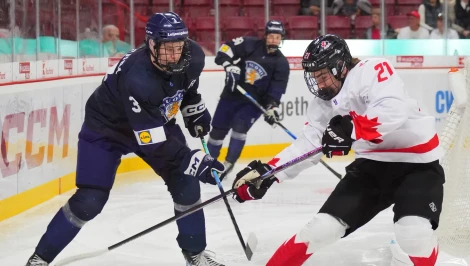 Kanada zničila Fínov, Slováci môžu vyhrať skupinu