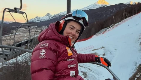 Vysmiata VLHOVÁ ladí formu na snehu v Argentíne