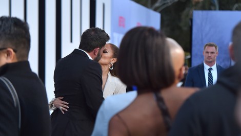 Do tretice všetko dobré? Medzi Jennifer Lopez a Benom Affleckom to opäť iskrí