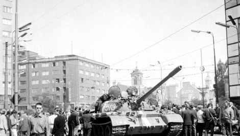 Noc, keď zhasla nádej: August 1968 a spomienky na príchod tankov, ktoré zmenili Slovensko