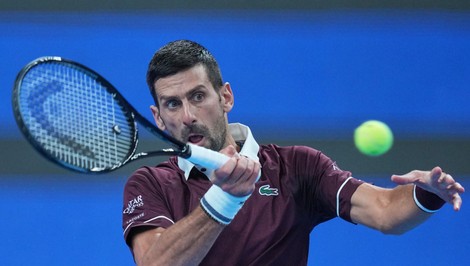 Ovládol turnaj v Pekingu, ale v Šanghaji vypadol DJOKOVIČ hneď na úvod
