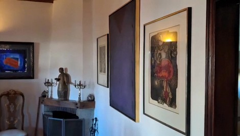 Portugalská polícia zhabala 278 diel. Medzi nimi sú aj práce pripisované Picassovi a Miróovi