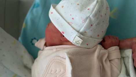 V kráľovskej rodine zavládla radosť! Princezná priviedla na svet tretie bábo!