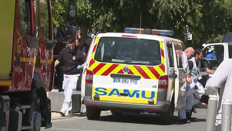 Dvaja ľudia zahynuli pri streľbe vo Francúzsku. Polícia hovorí o drogovej vojne