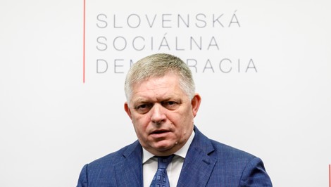 Transakčná daň sa možno rušiť nebude. Premiér Fico prekvapil svojou novou úvahou