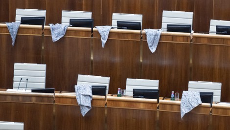 Nevydarený pokus o odvolanie ministra Ráža: Matovič položil poslancom Hlasu na lavice handry