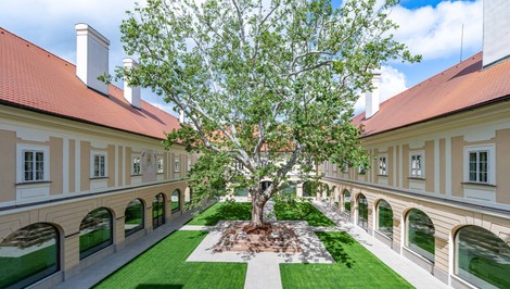 FOTO pred a po rekonštrukcii: V Žiari nad Hronom opäť môžete navštíviť kaštieľ