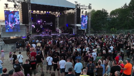 Festival sľuboval svetové mená, fanúšikovia dostali menej. Teraz žiadajú vrátenie peňazí
