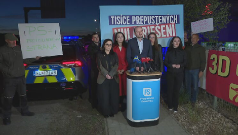 Dubéci: "My to takto nenecháme." PS kritizuje Ficovo "divadlo" s opracovaním nočnej šichty